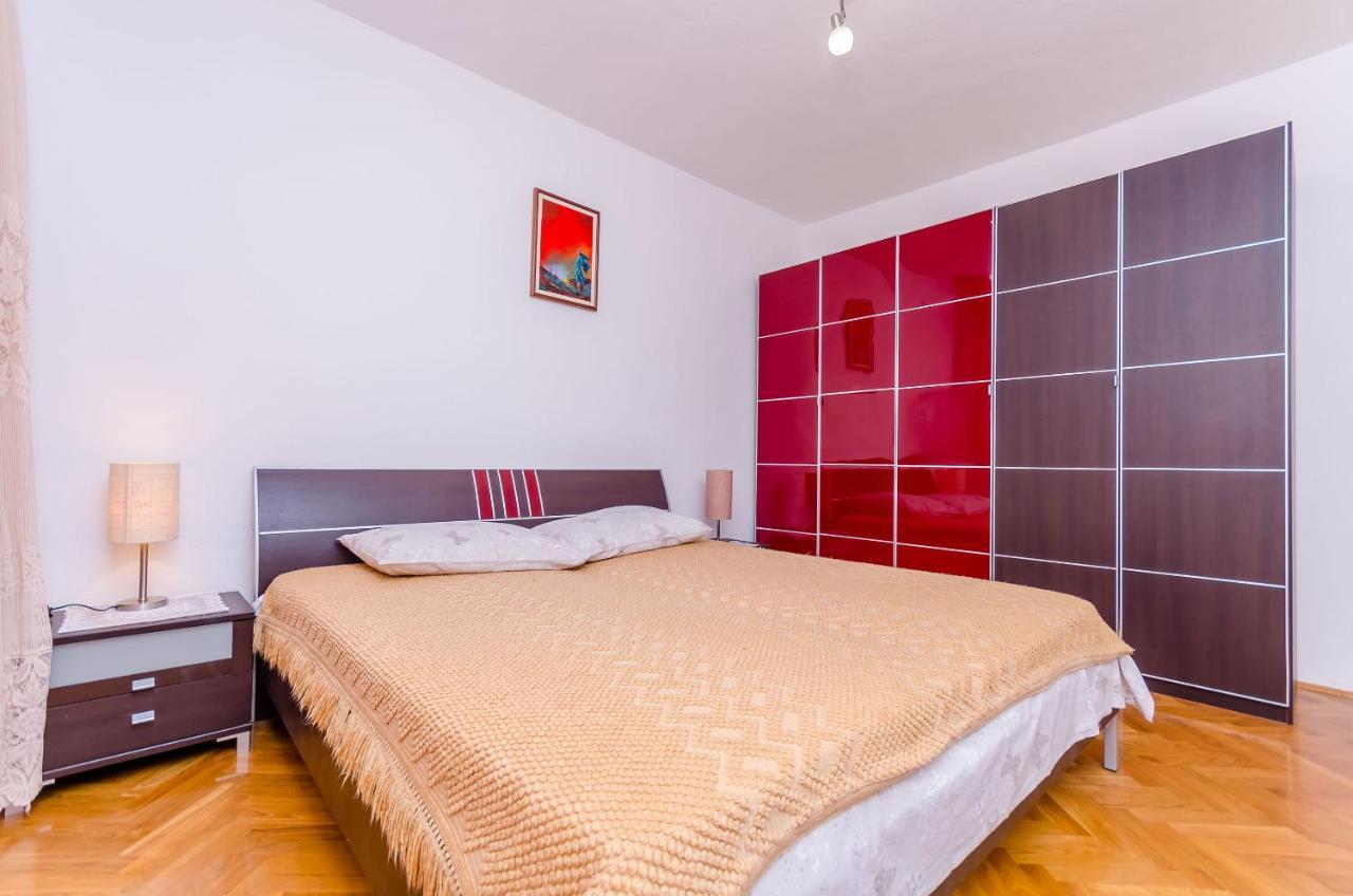 Apartments Kursan Trogir Eksteriør billede
