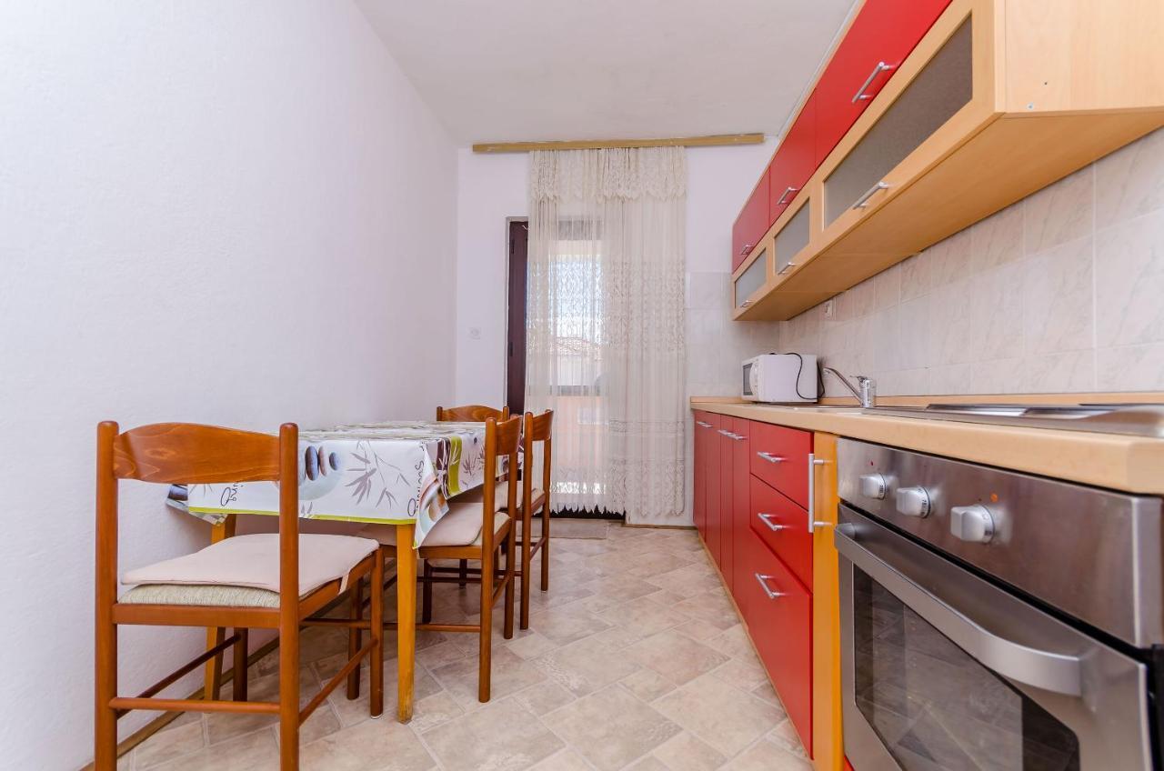 Apartments Kursan Trogir Eksteriør billede