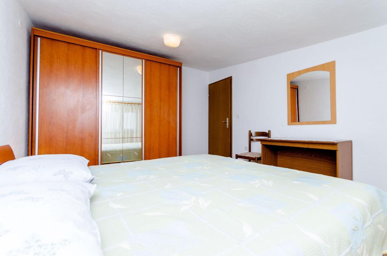Apartments Kursan Trogir Eksteriør billede
