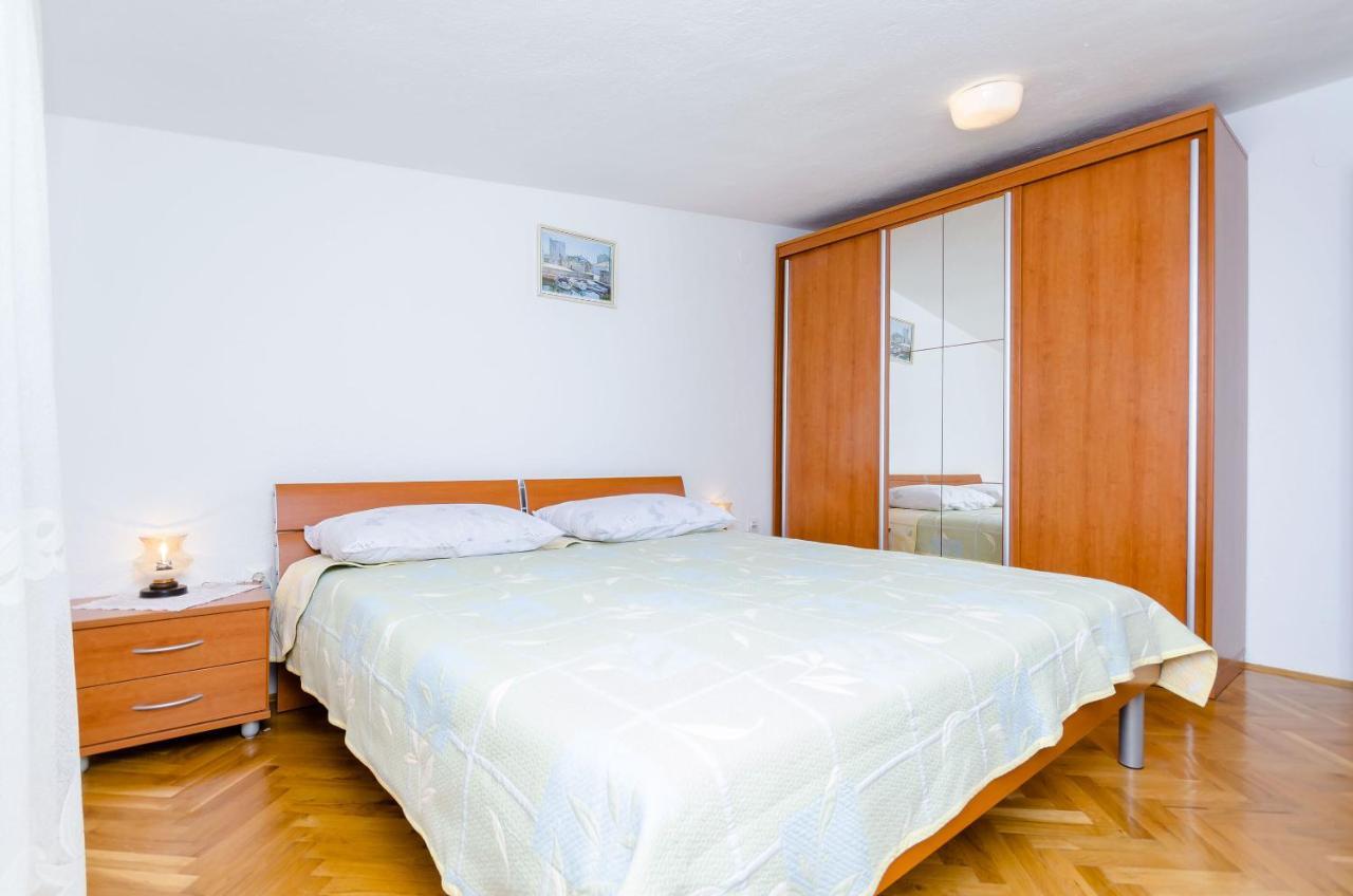Apartments Kursan Trogir Eksteriør billede