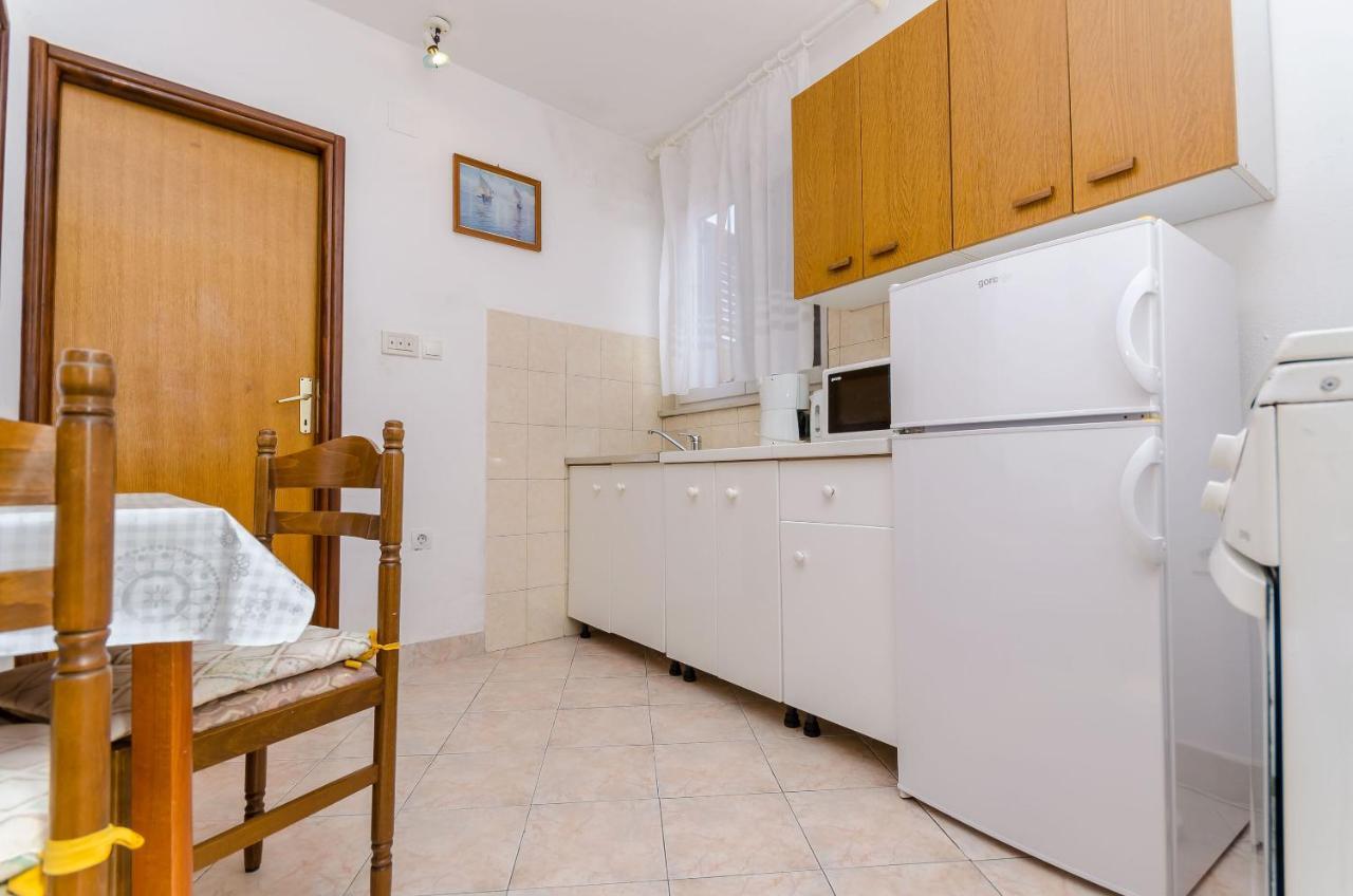 Apartments Kursan Trogir Eksteriør billede